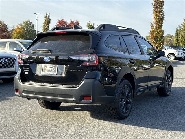2025 Subaru Outback Onyx Edition photo 3