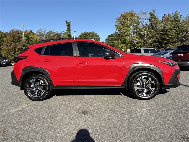 2025 Subaru Crosstrek Premium photo 2