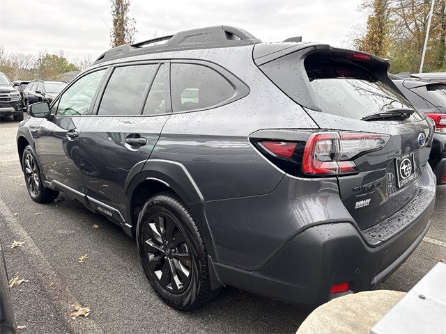 2025 Subaru Outback Onyx Edition photo 3