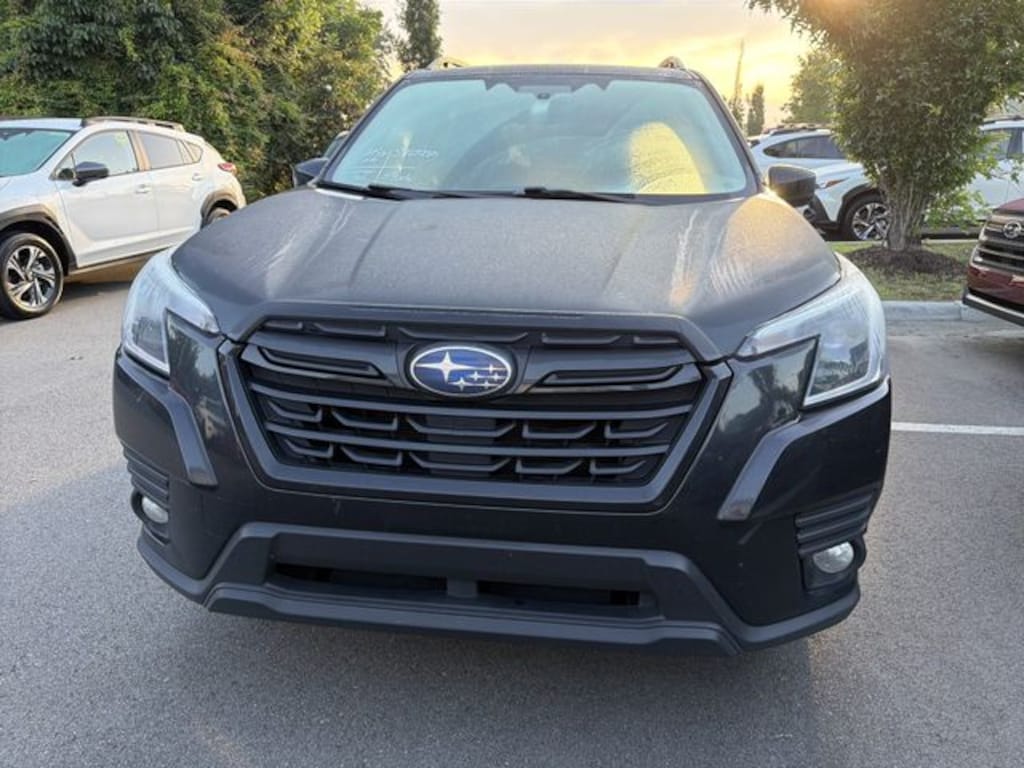 Used 2023 Subaru Forester Premium SUV