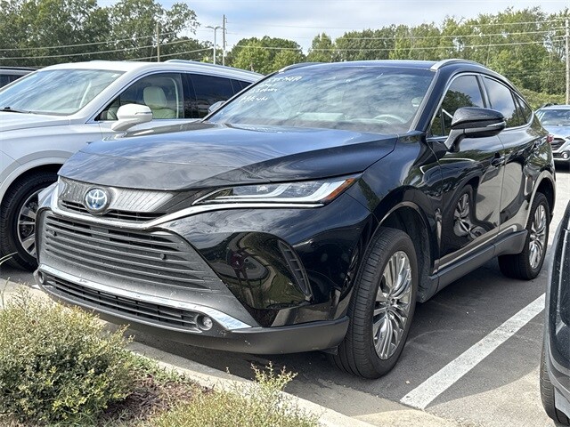 2023 Toyota Venza XLE photo 2