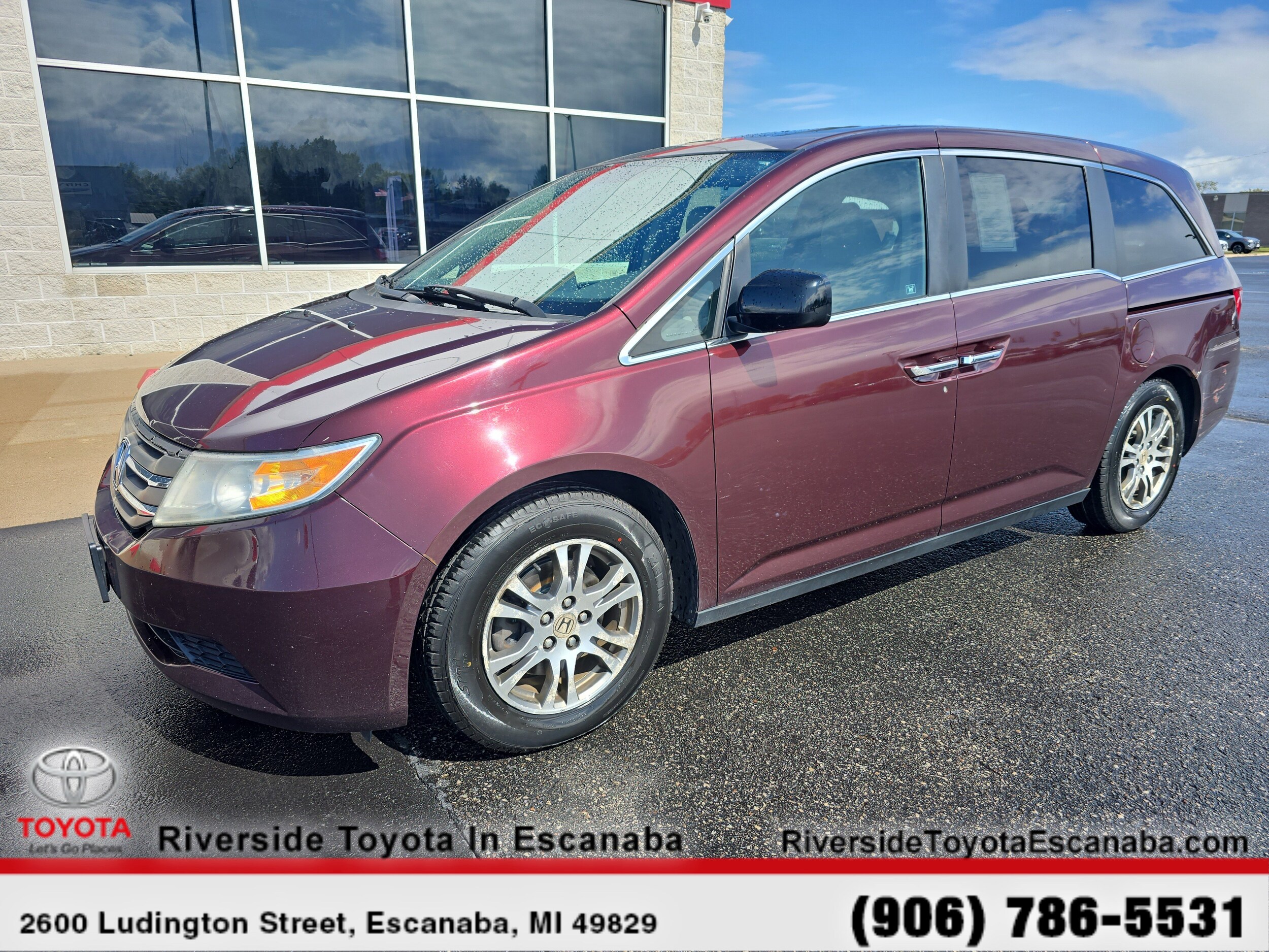 2012 Honda Odyssey EX-L photo 3