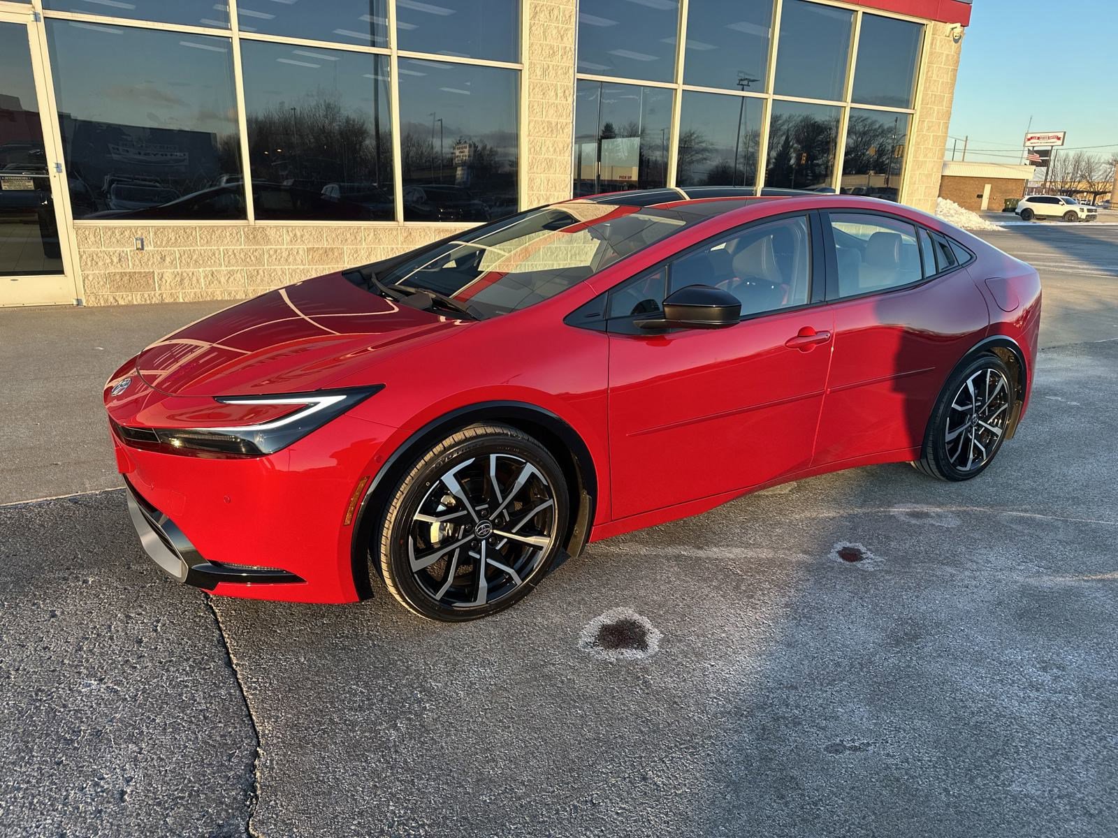 2024 Toyota Prius Prime XSE Premium photo 3