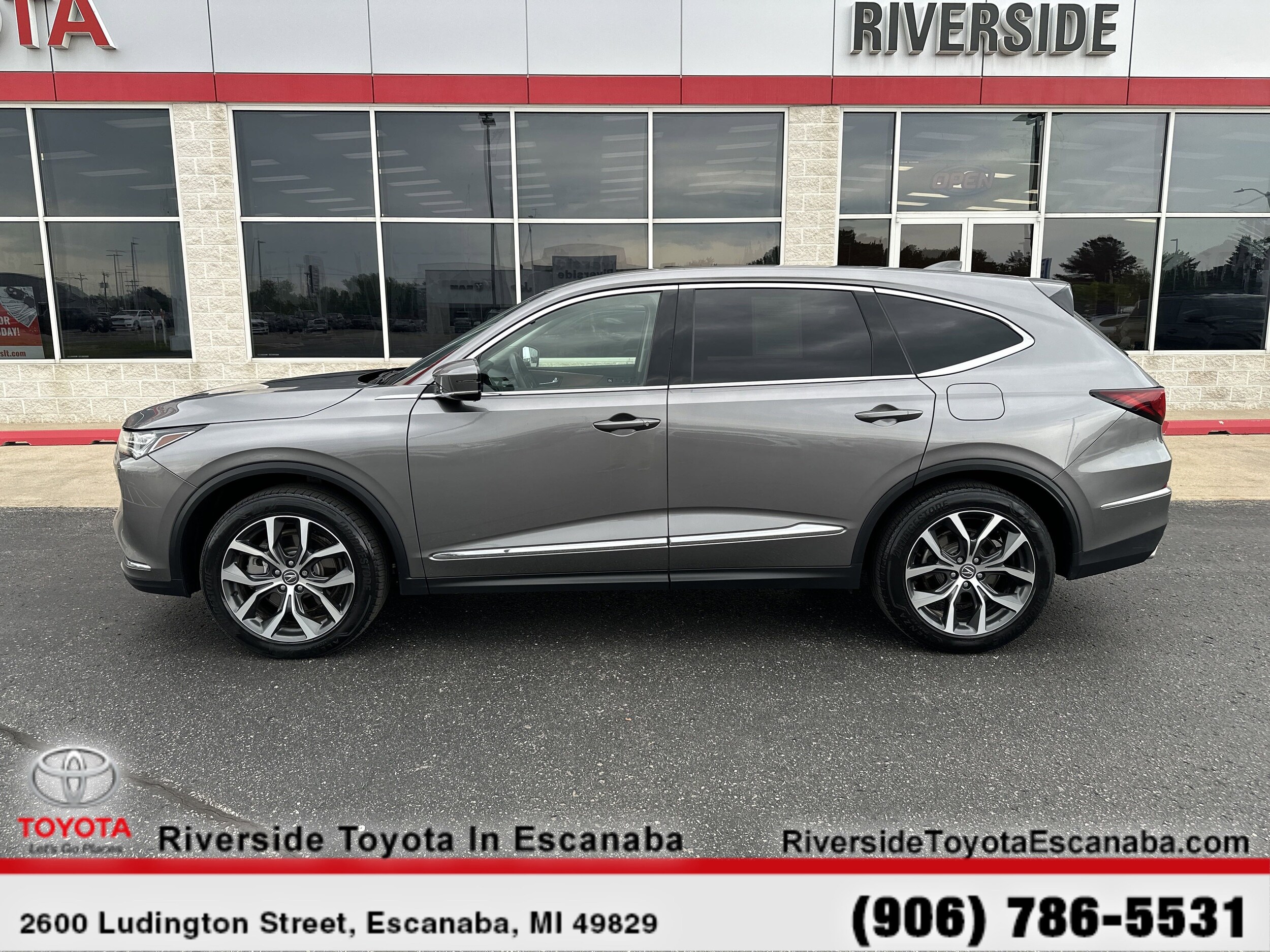 2022 Acura MDX SH-AWD Technology photo 4