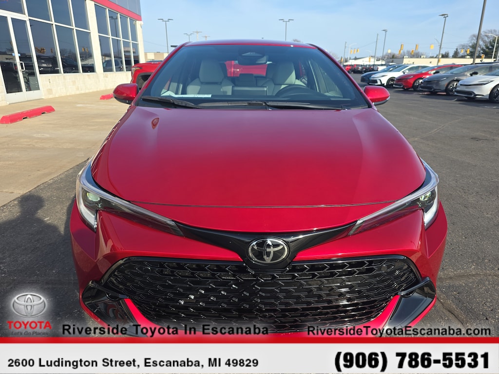 New 2025 Toyota Corolla Hatchback SE Hatchback