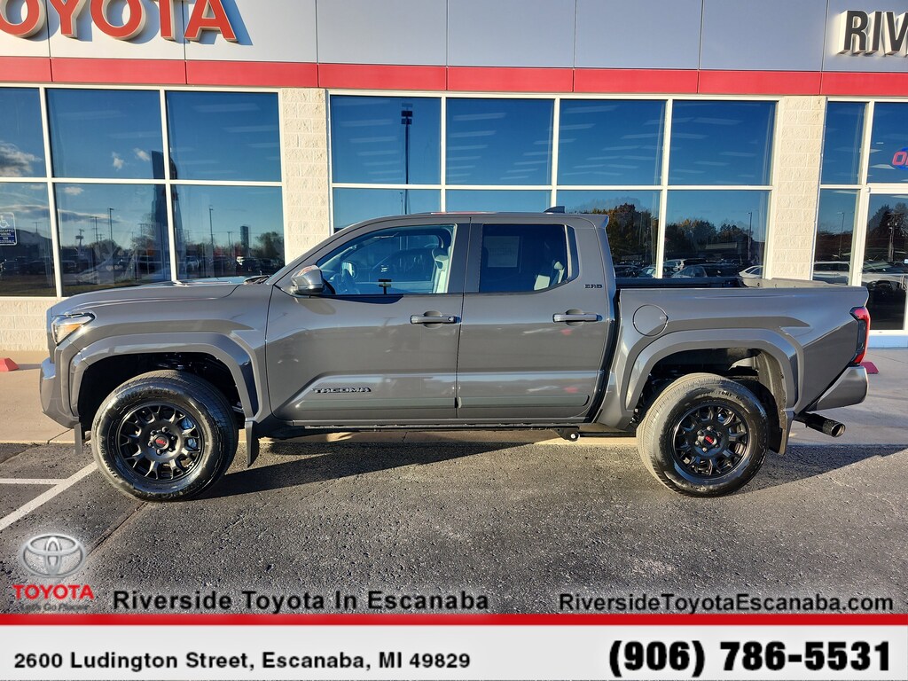 New 2025 Toyota Tacoma SR5 Truck Double Cab