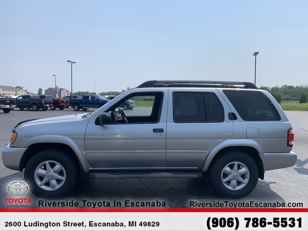 Used 2002 Nissan Pathfinder SUV