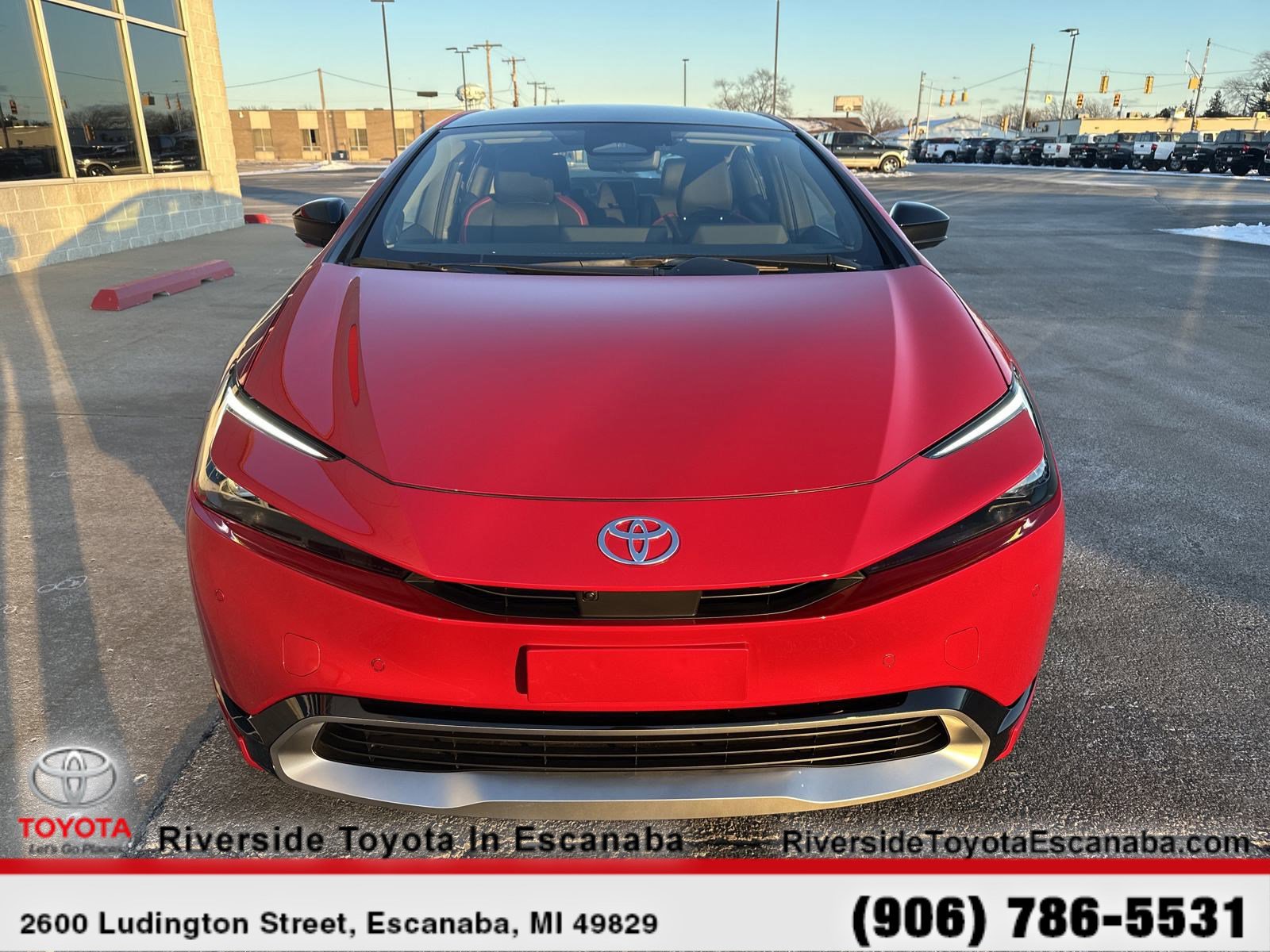 2024 Toyota Prius Prime XSE Premium photo 2