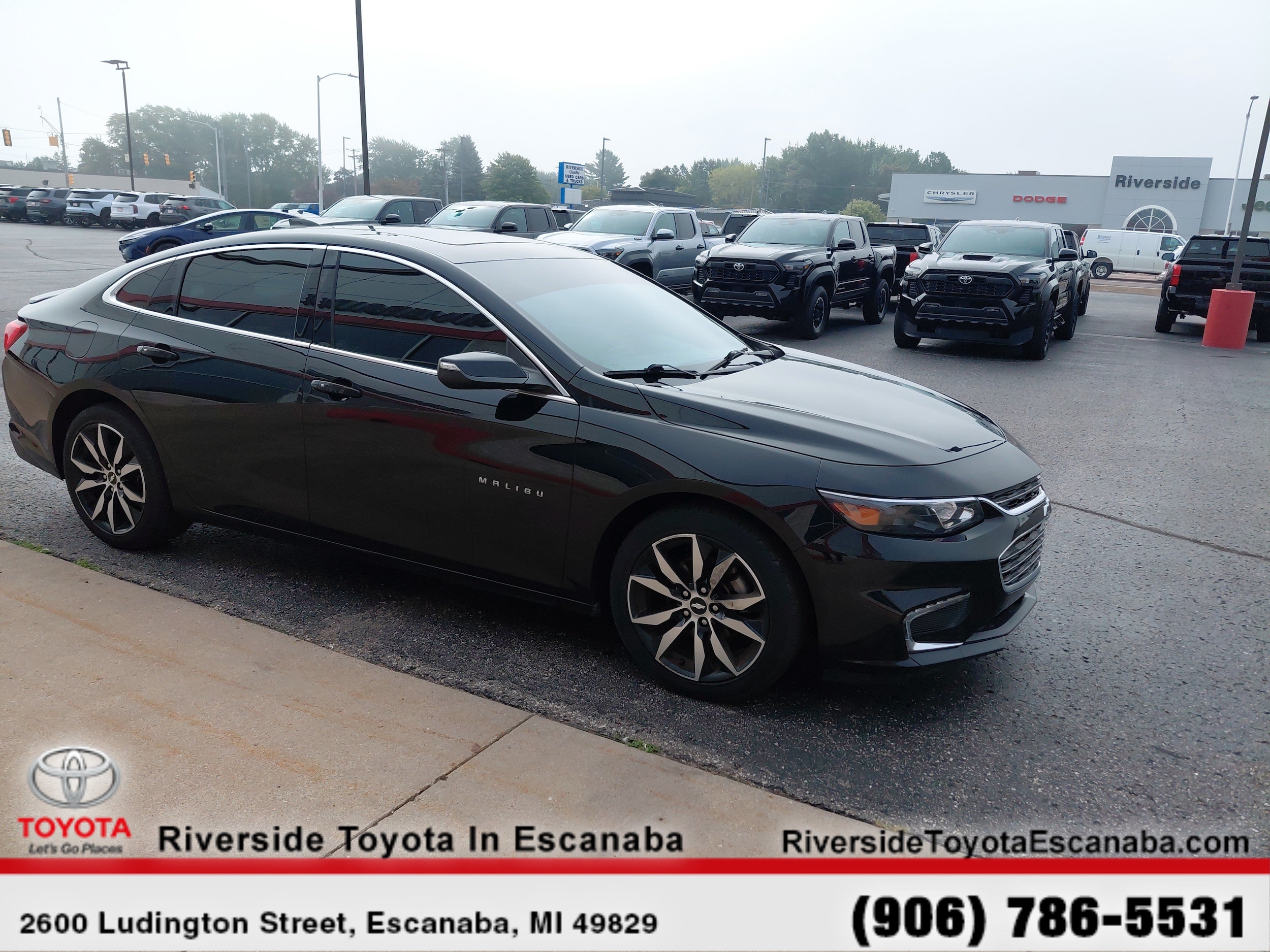 Used 2017 Chevrolet Malibu 1LT with VIN 1G1ZE5ST5HF240756 for sale in Escanaba, MI