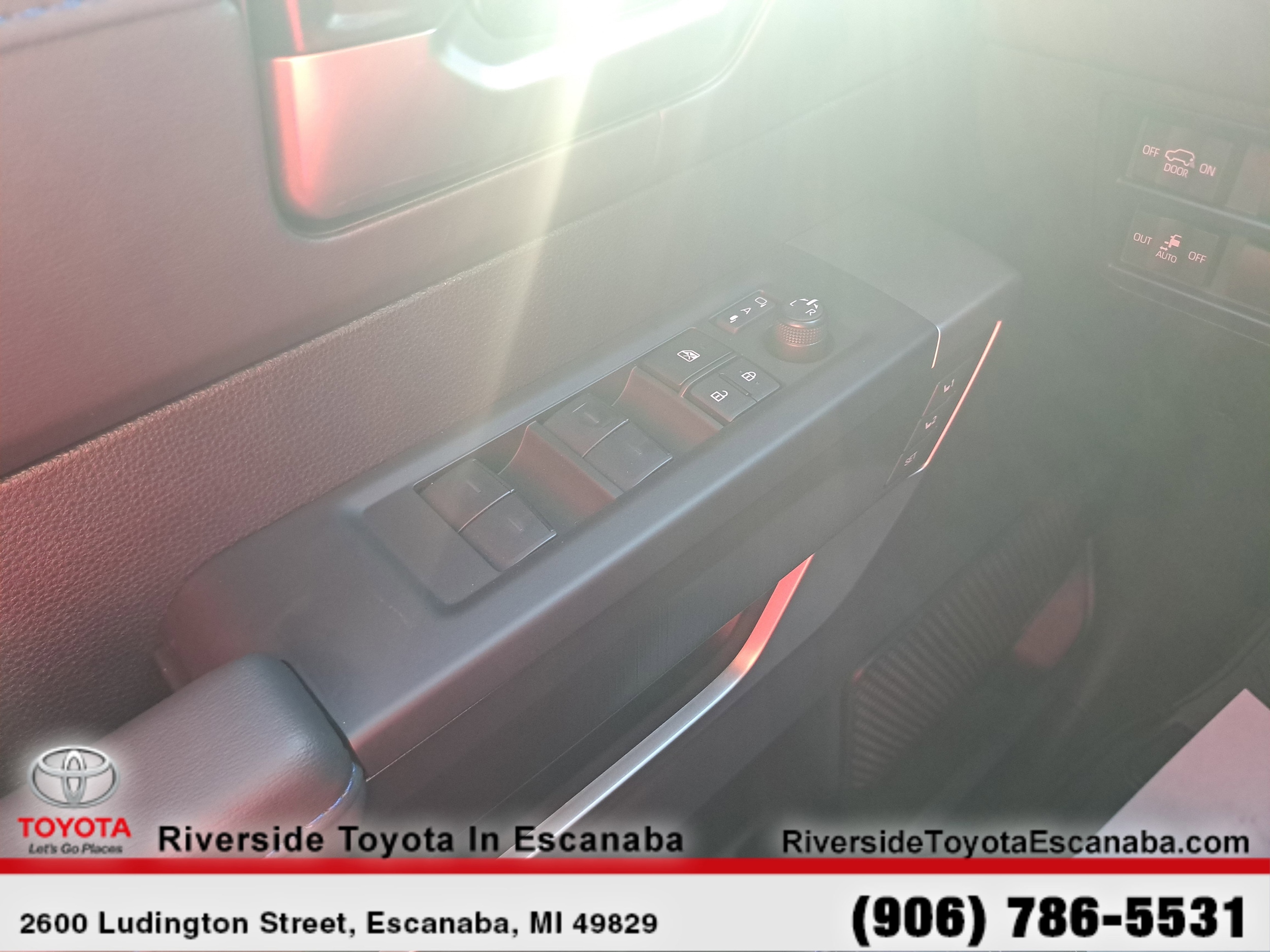 2026 Toyota Sequoia Platinum - Photo 19