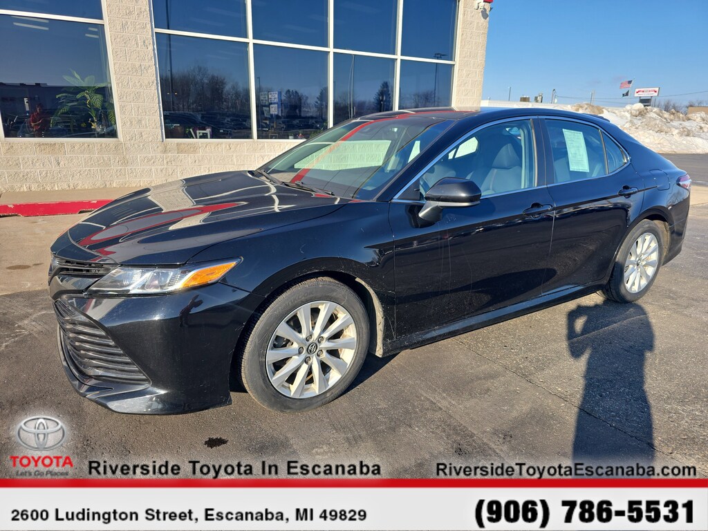 Used 2019 Toyota Camry Sedan