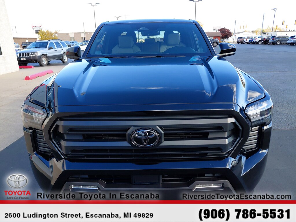 New 2025 Toyota Tacoma SR5 Truck Double Cab