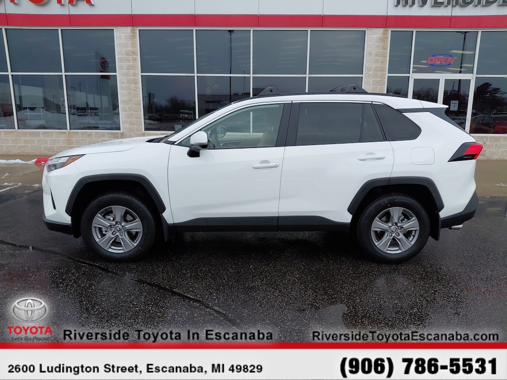New 2025 Toyota RAV4 XLE SUV