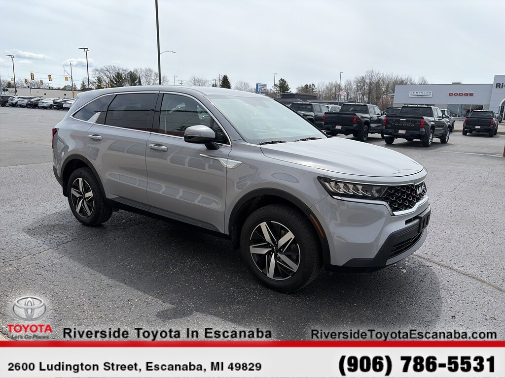 Certified 2022 Kia Sorento LX SUV