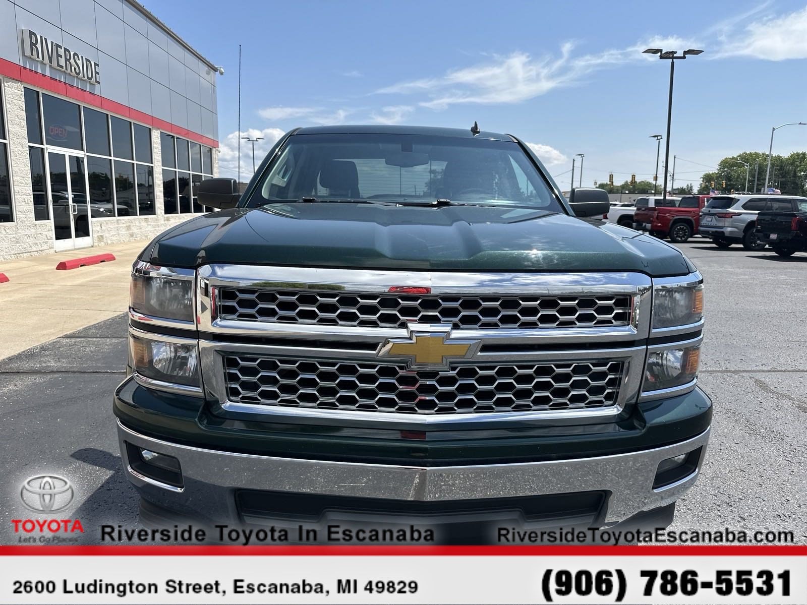 Used 2014 Chevrolet Silverado 1500 LT with VIN 1GCRCREH3EZ376390 for sale in Escanaba, MI