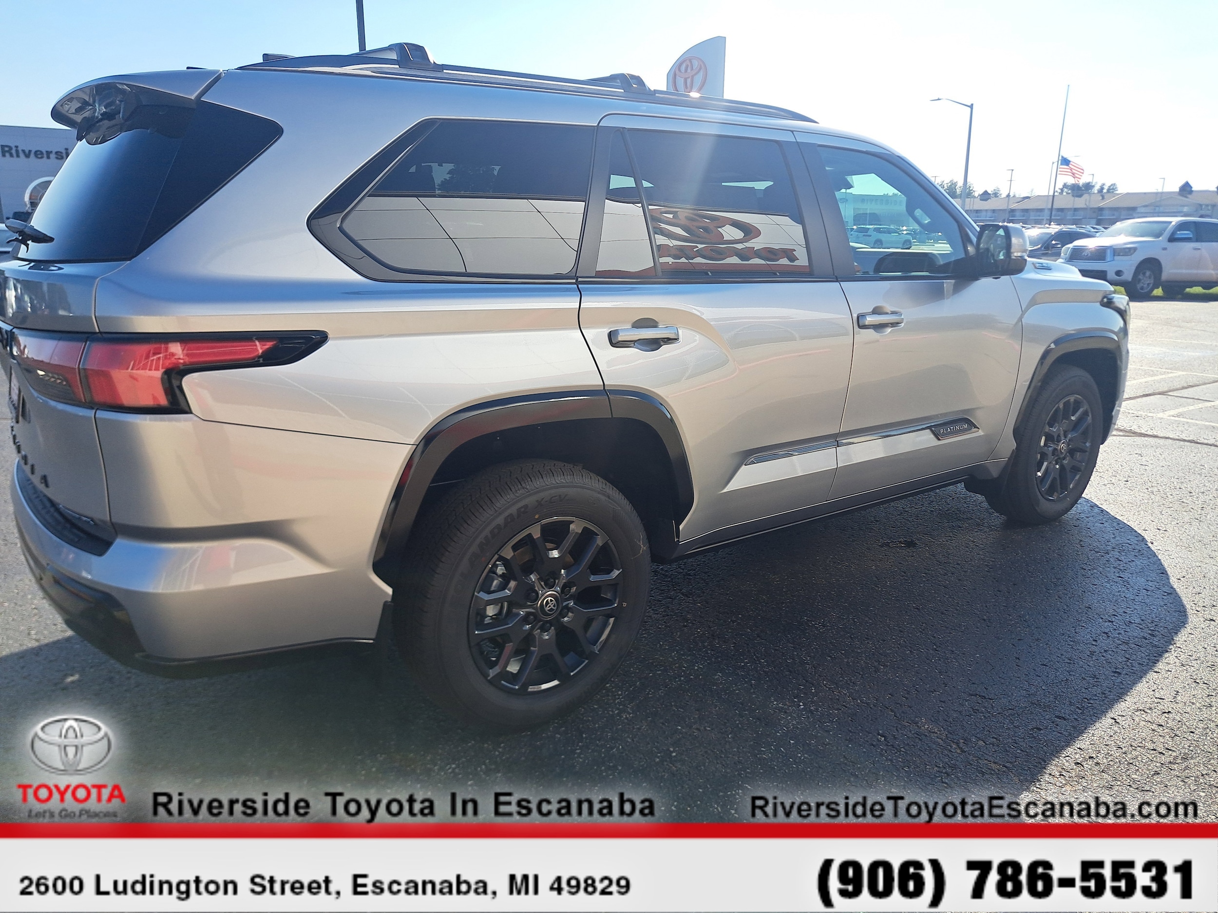 2026 Toyota Sequoia Platinum - Photo 8