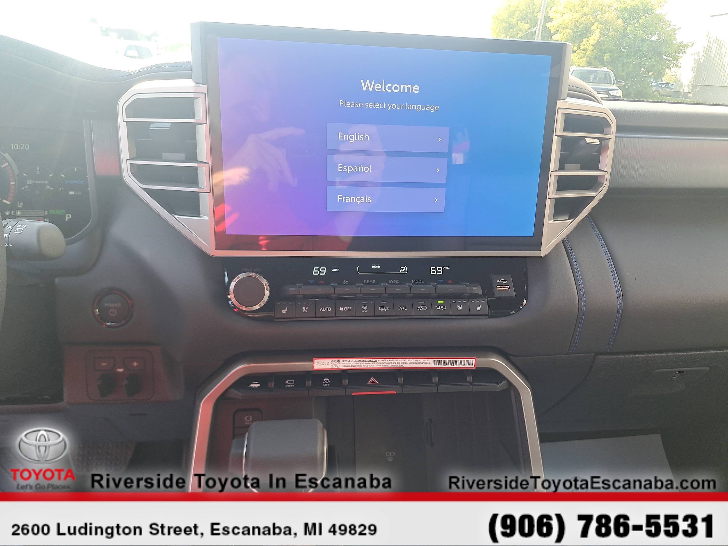 2026 Toyota Sequoia Platinum - Photo 15