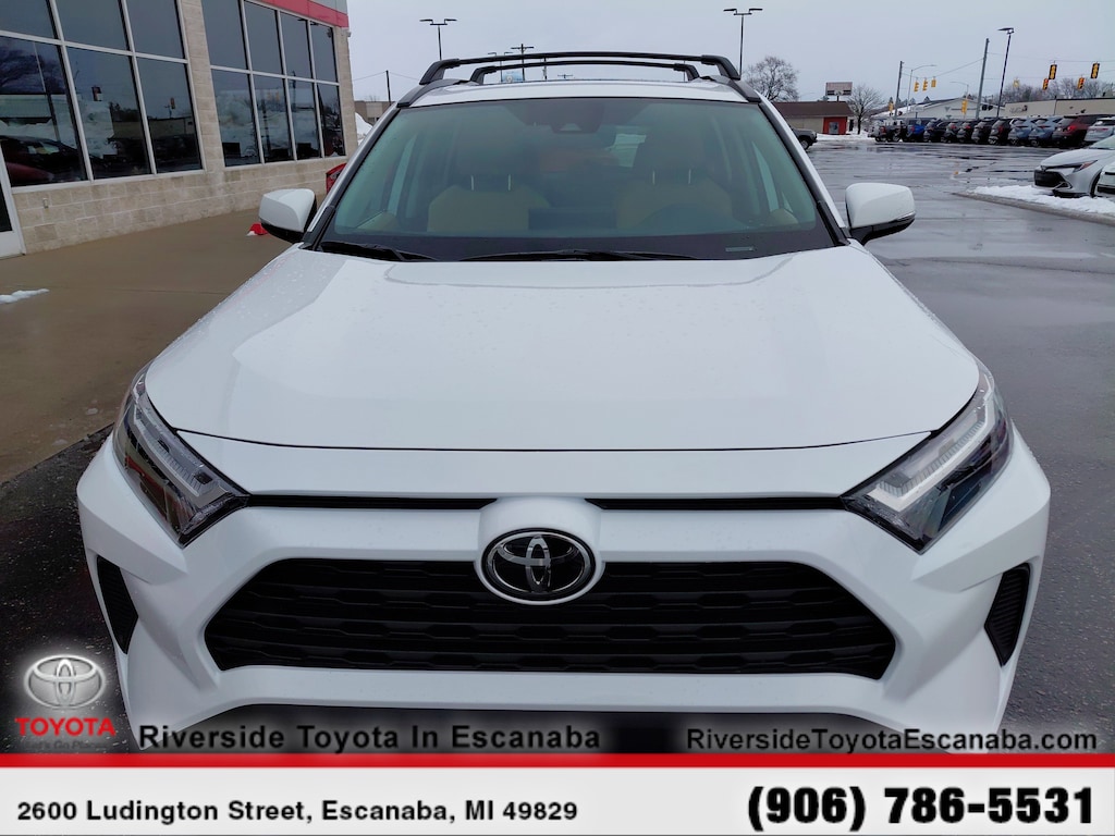 New 2025 Toyota RAV4 XLE SUV