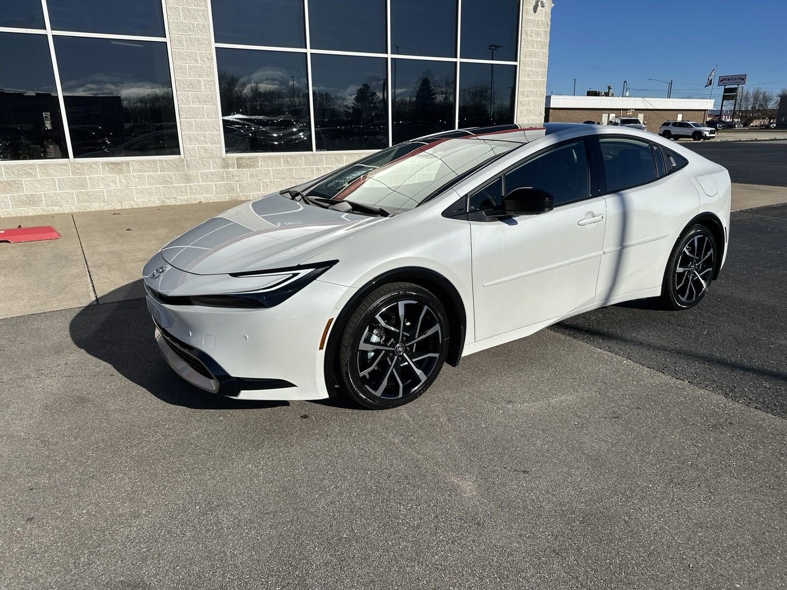 2024 Toyota Prius Prime XSE Premium photo 3
