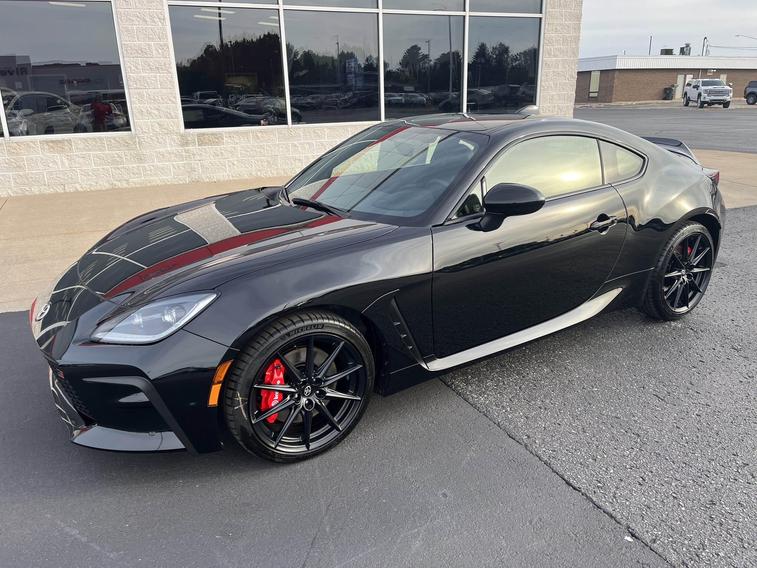 2025 Toyota GR86 Premium photo 3