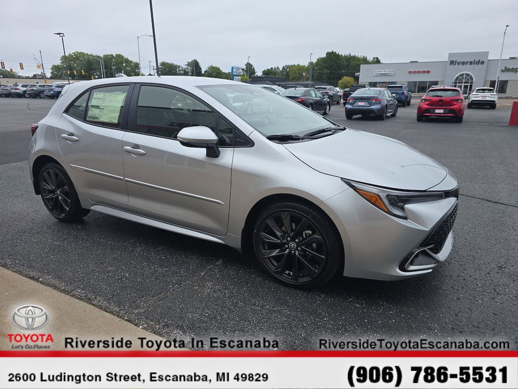 Used 2025 Toyota Corolla Hatchback XSE Hatchback