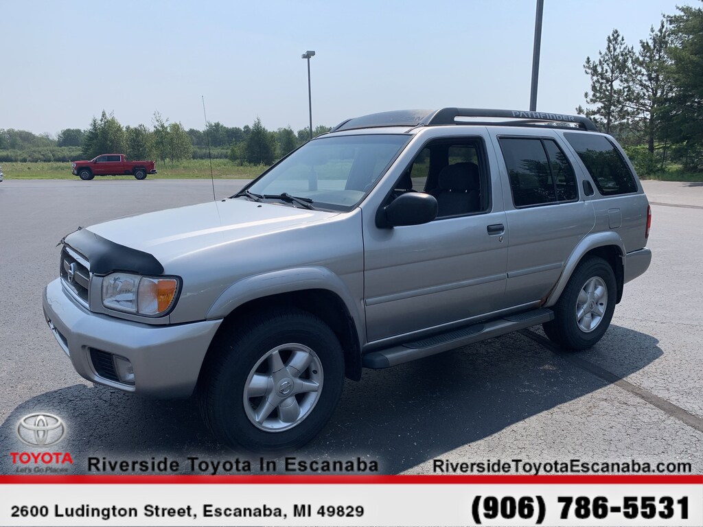 Used 2002 Nissan Pathfinder SUV
