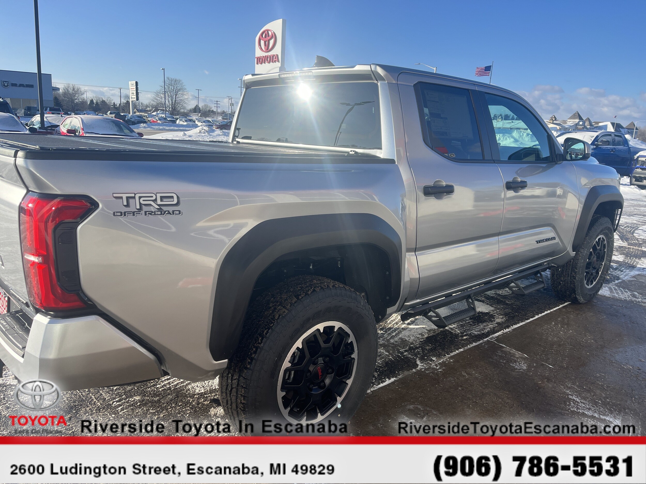 2026 Toyota Tacoma TRD Off Road - Photo 9