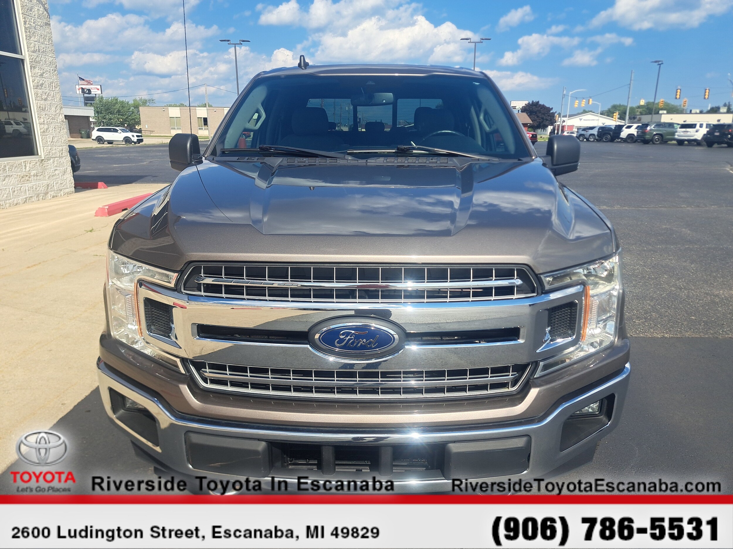 2019 Ford F-150 XLT photo 2