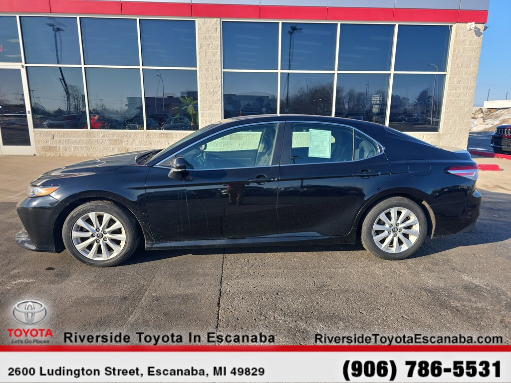 Used 2019 Toyota Camry Sedan