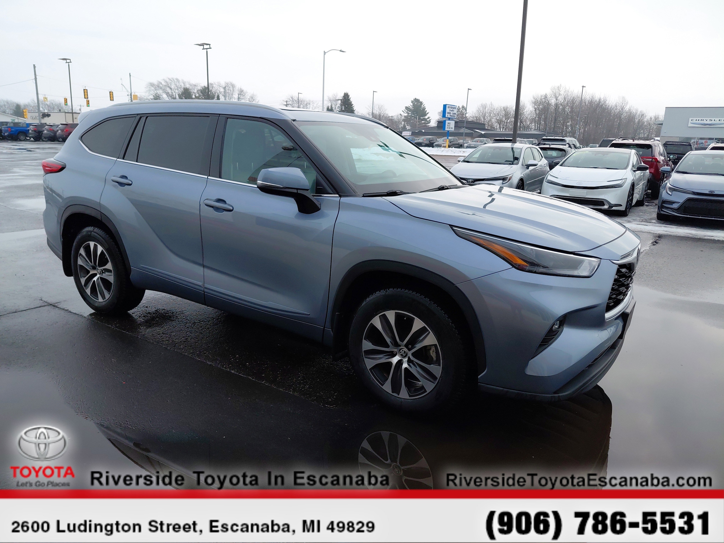 2022 Toyota Highlander XLE's photo