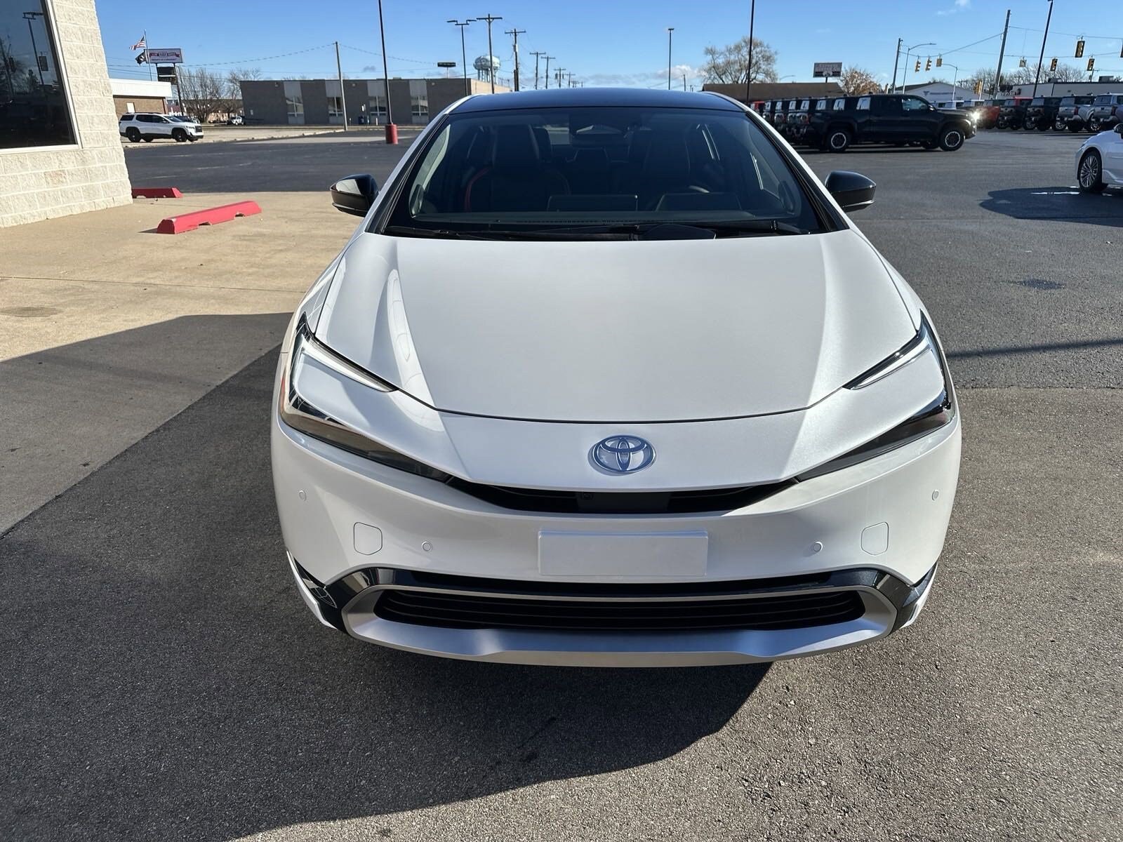 2024 Toyota Prius Prime XSE Premium photo 2