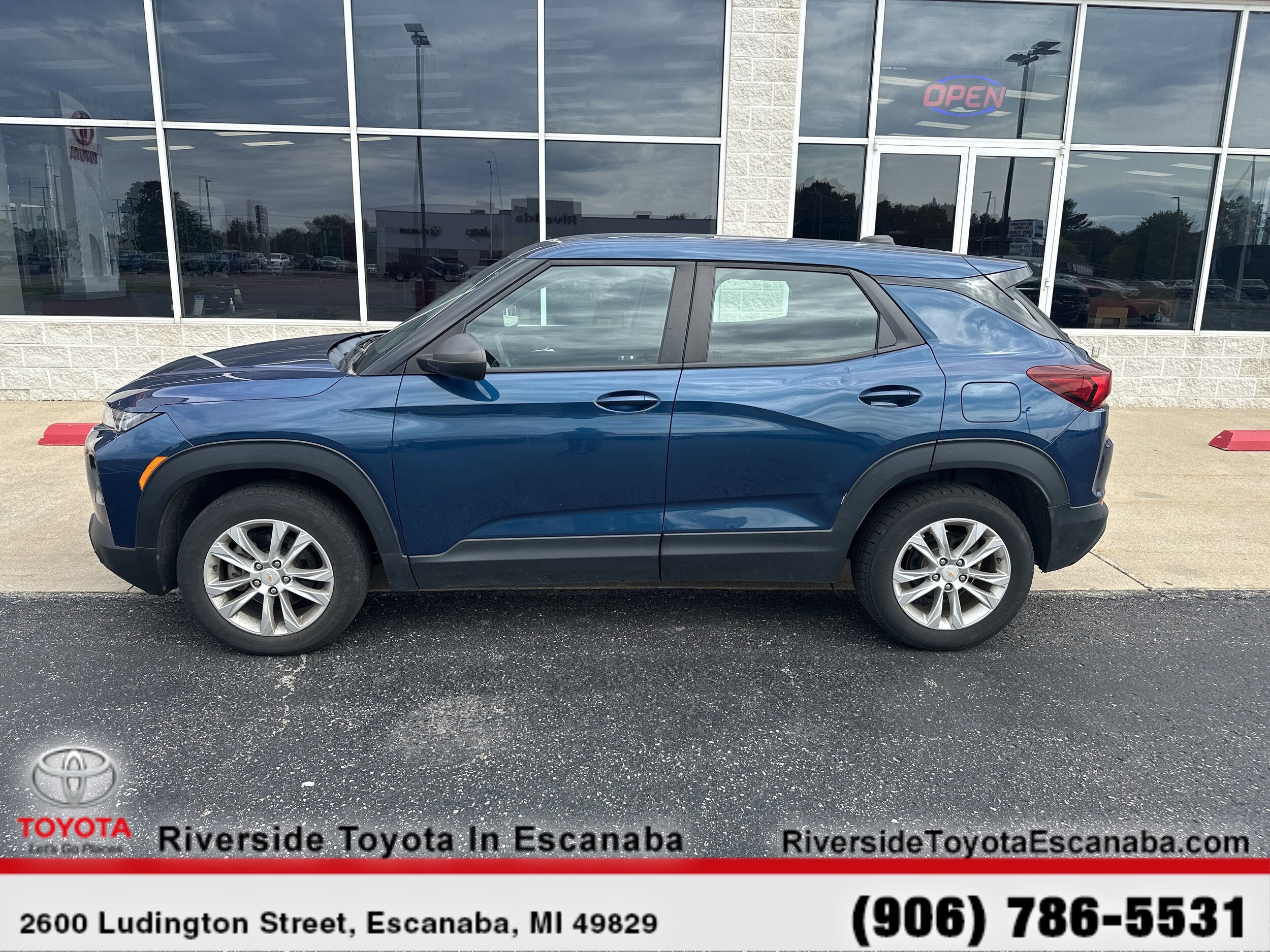 2021 Chevrolet Trailblazer LS photo 4