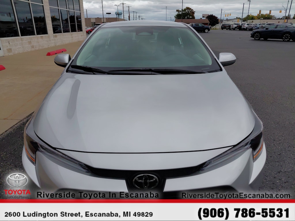 New 2026 Toyota Corolla LE Sedan