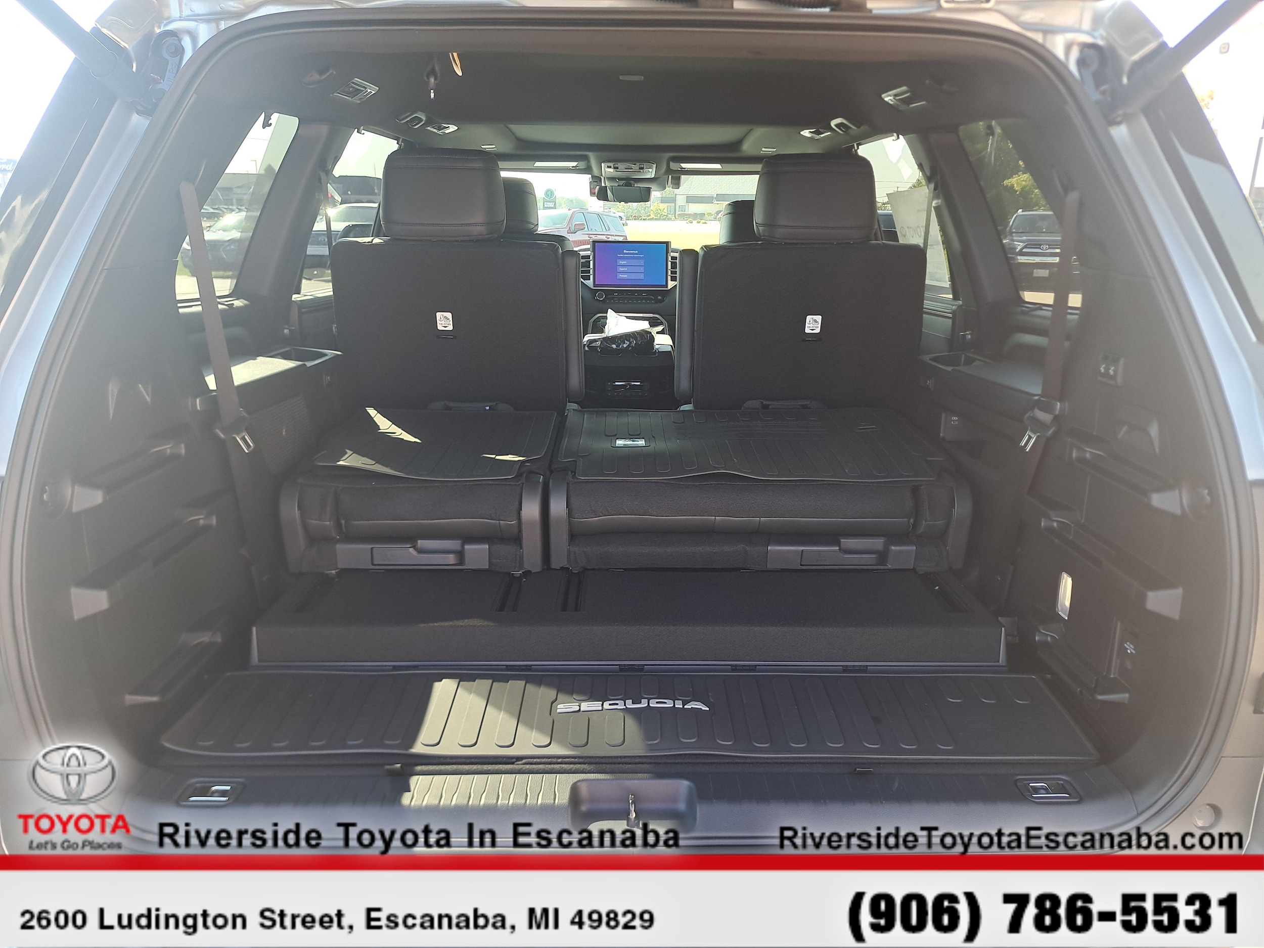 2026 Toyota Sequoia Platinum - Photo 7