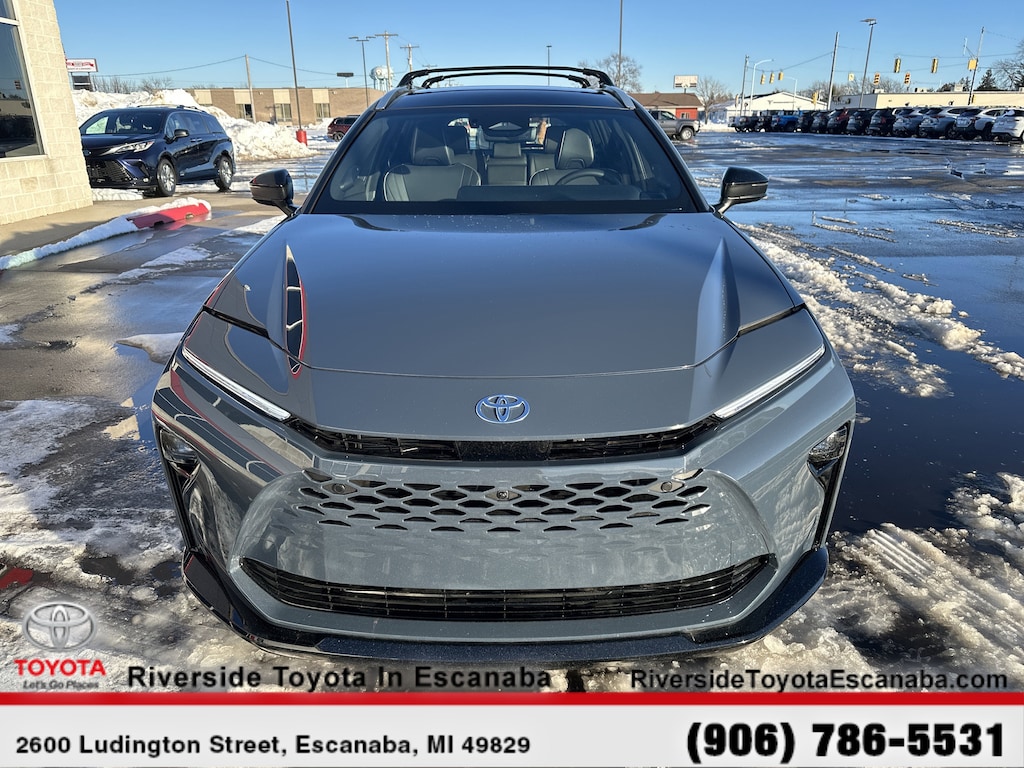 New 2025 Toyota Crown Signia Limited SUV