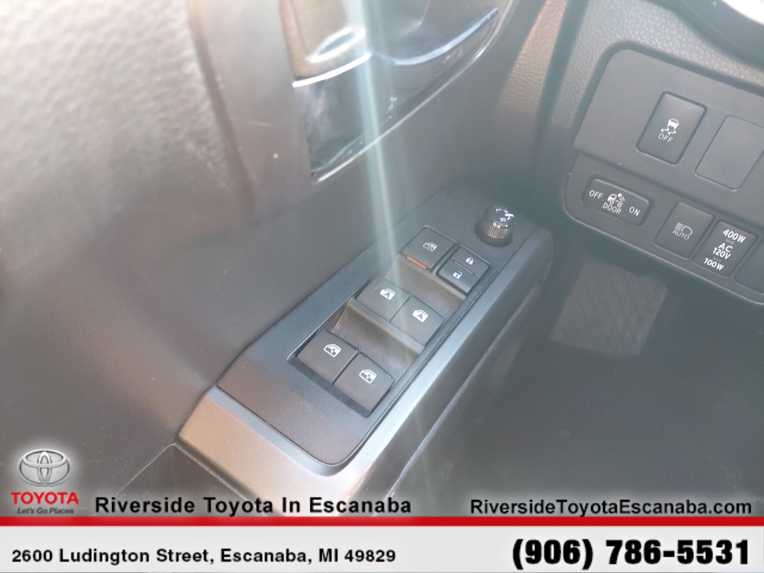 2023 Toyota Tacoma TRD Sport - Photo 23