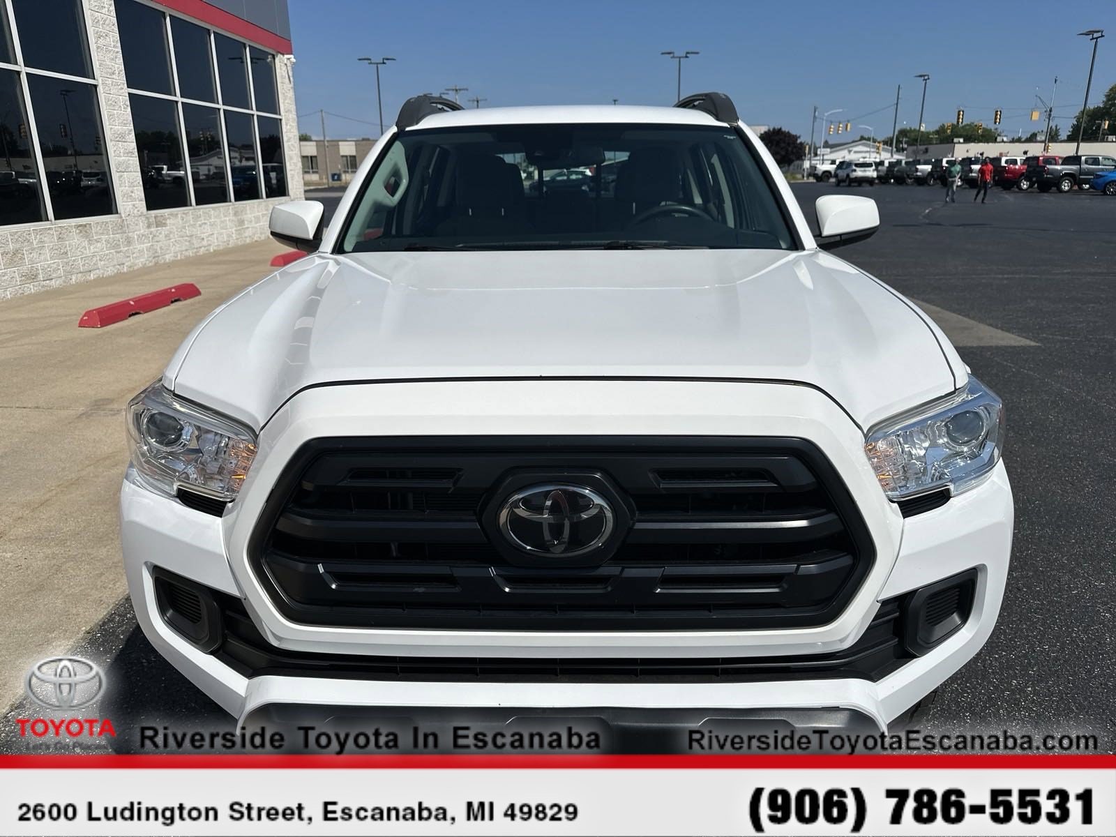 Certified 2018 Toyota Tacoma SR with VIN 3TMCZ5AN9JM165537 for sale in Escanaba, MI