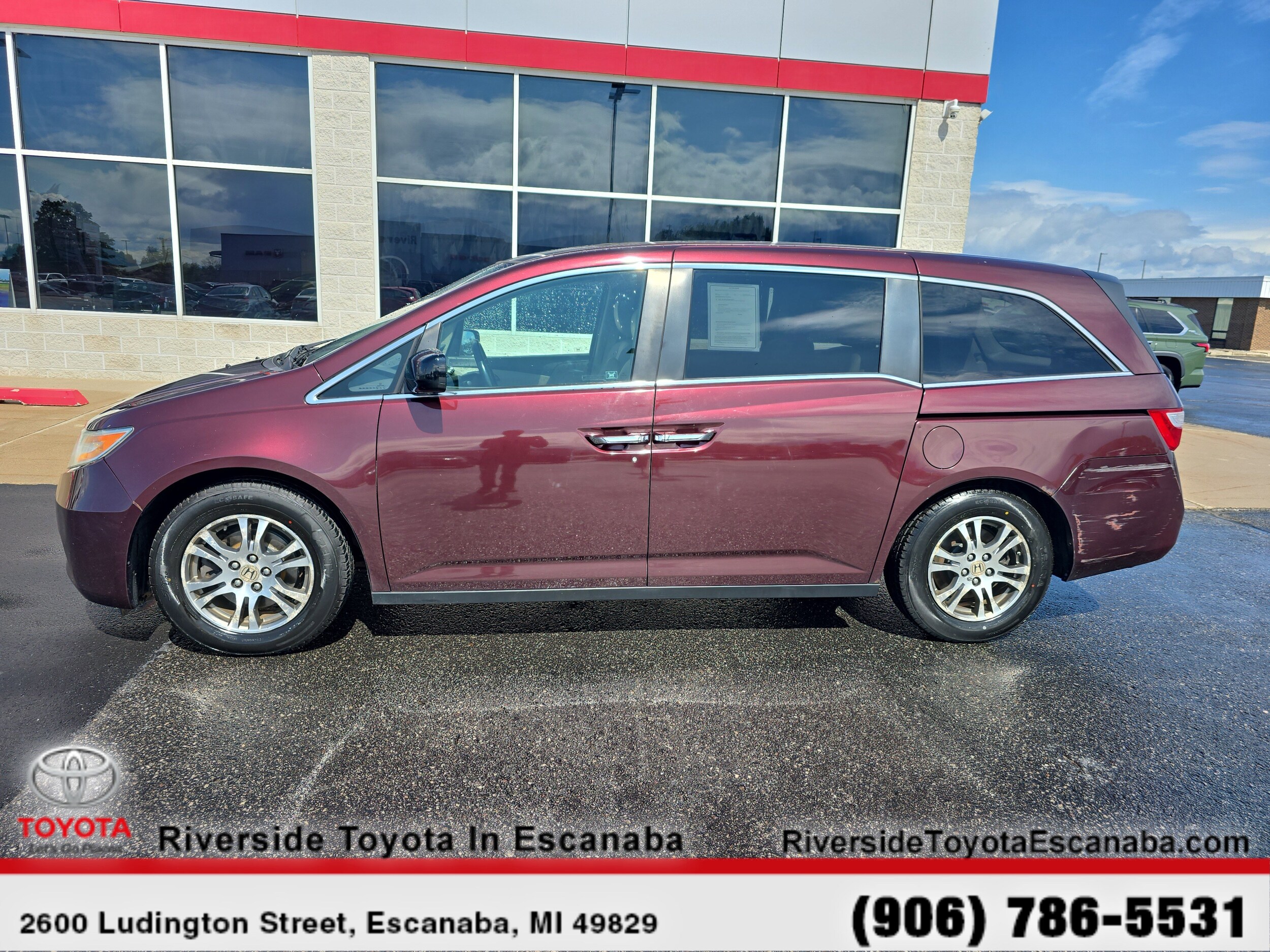 2012 Honda Odyssey EX-L photo 4