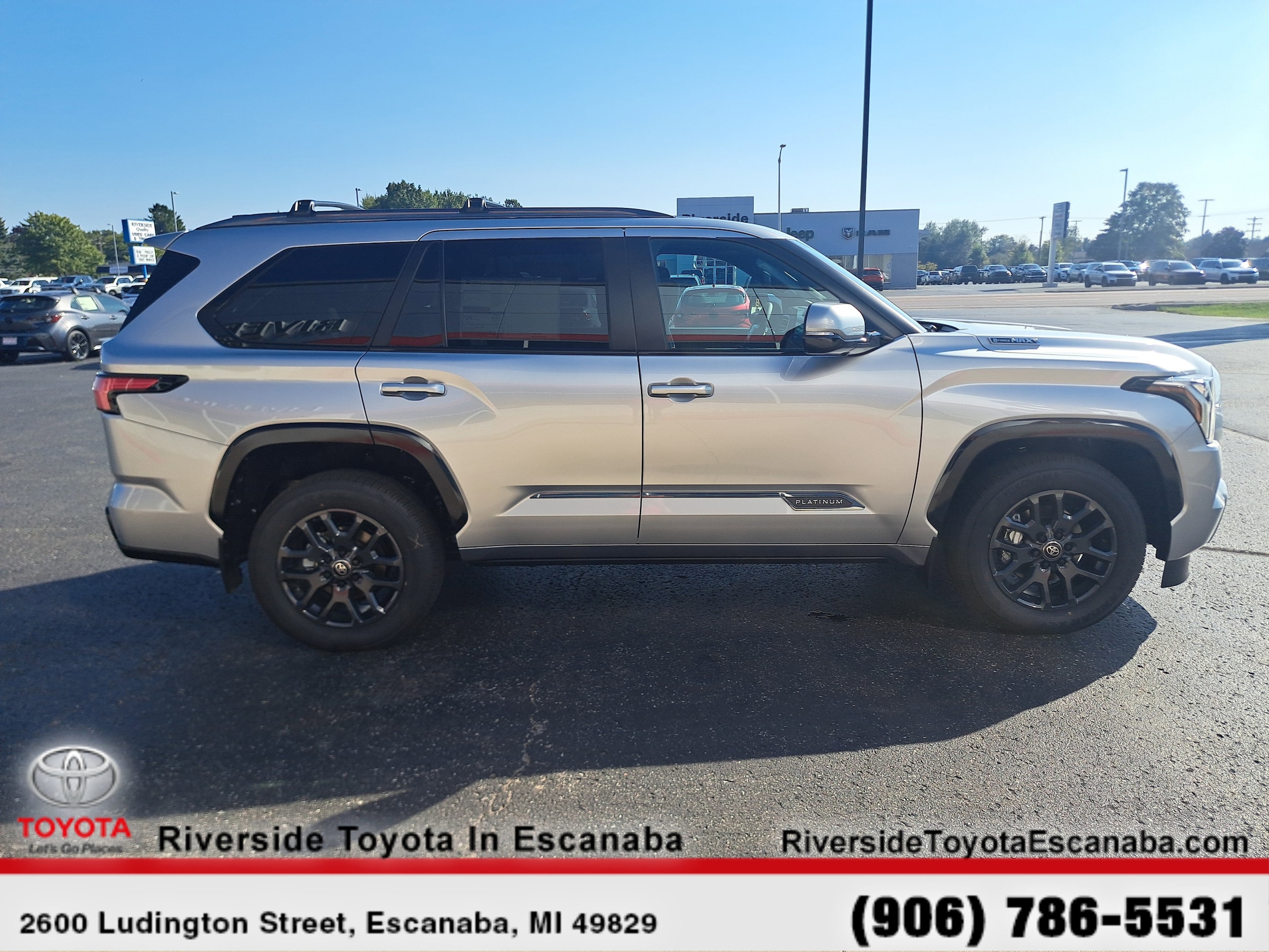 2026 Toyota Sequoia Platinum - Photo 9