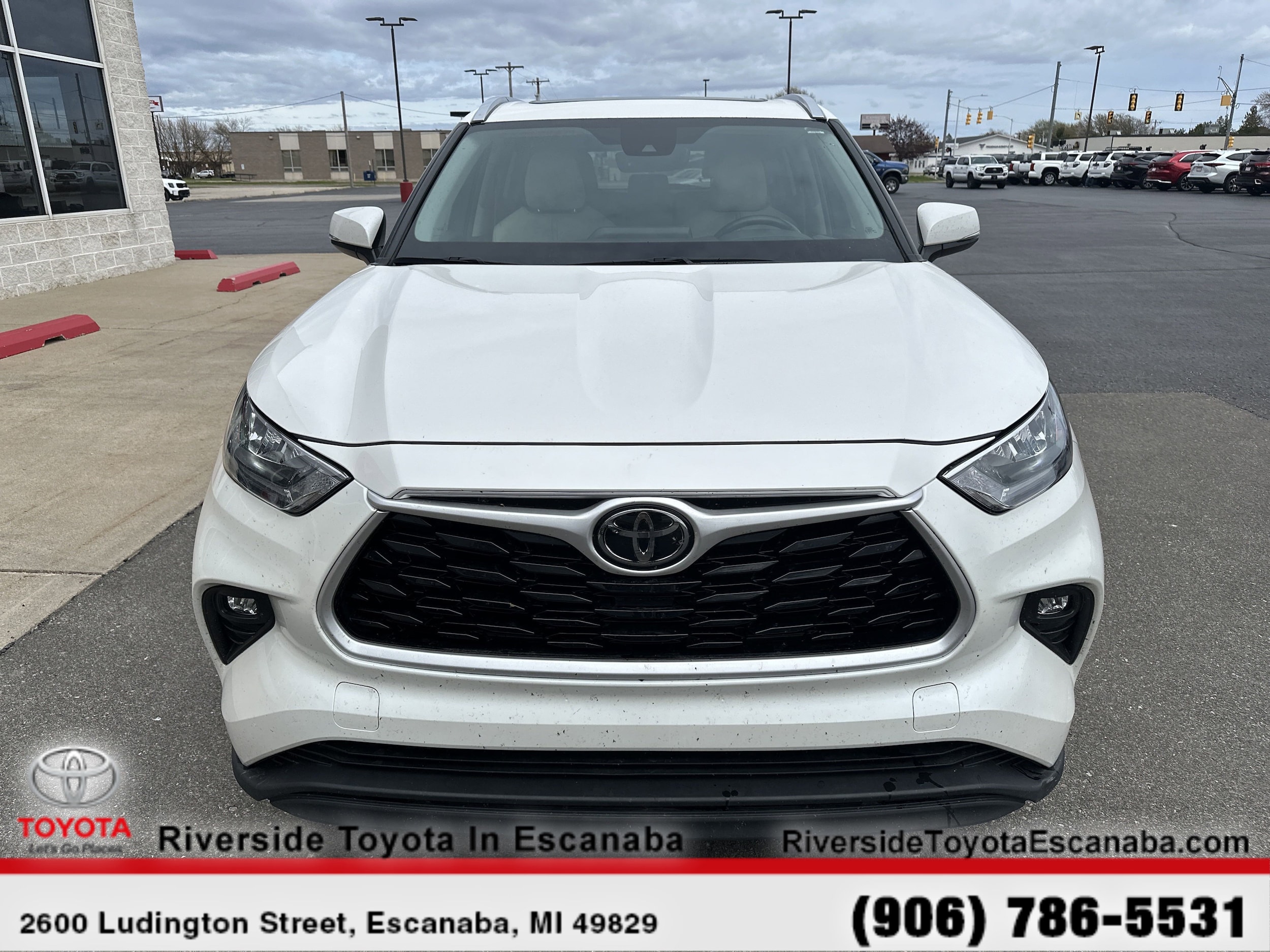 Certified 2020 Toyota Highlander XLE with VIN 5TDHZRBH1LS026480 for sale in Escanaba, MI