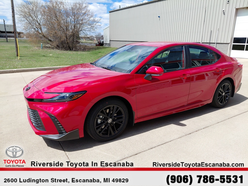 New 2026 Toyota Camry SE Sedan