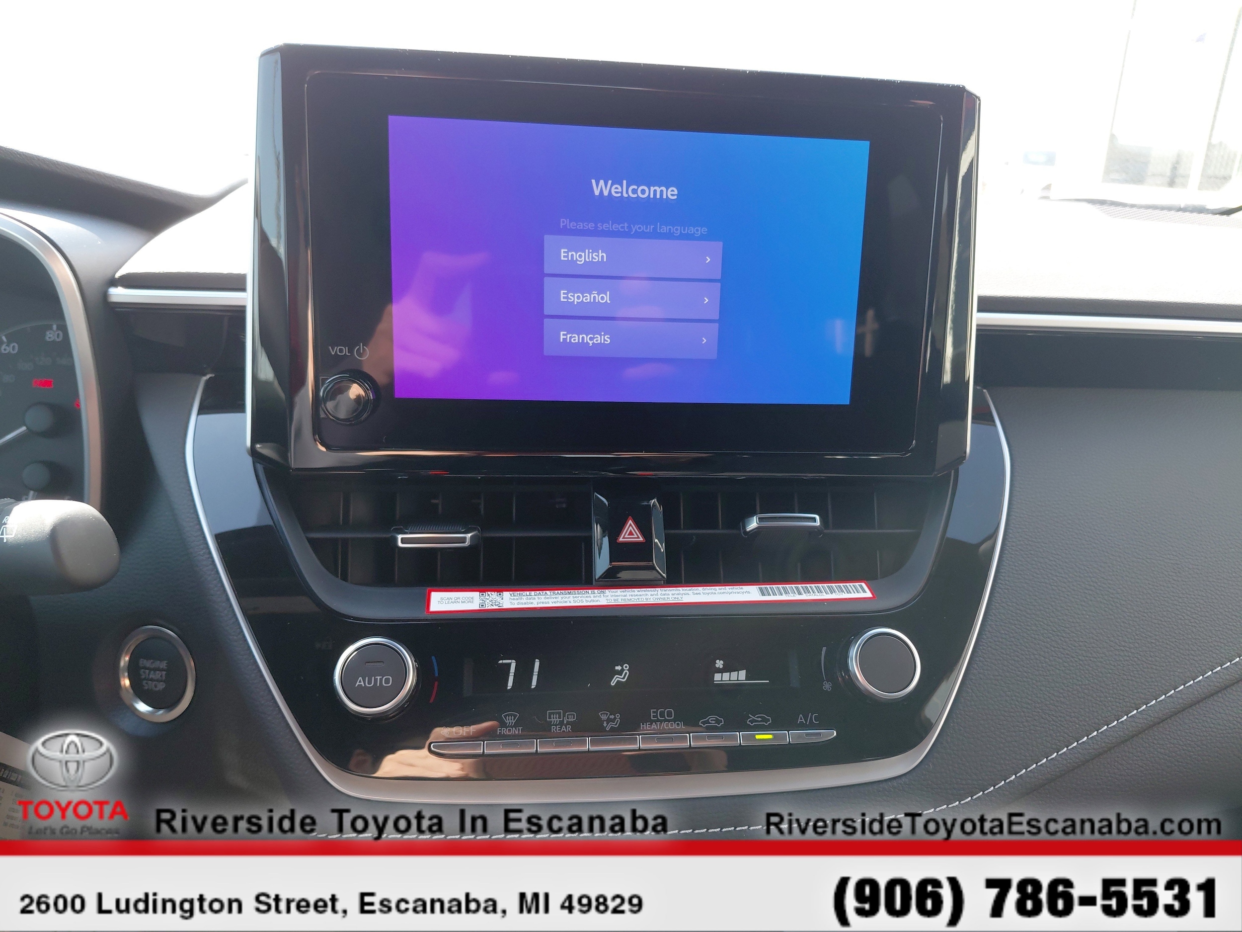 2026 Toyota Corolla Hatchback SE - Photo 17