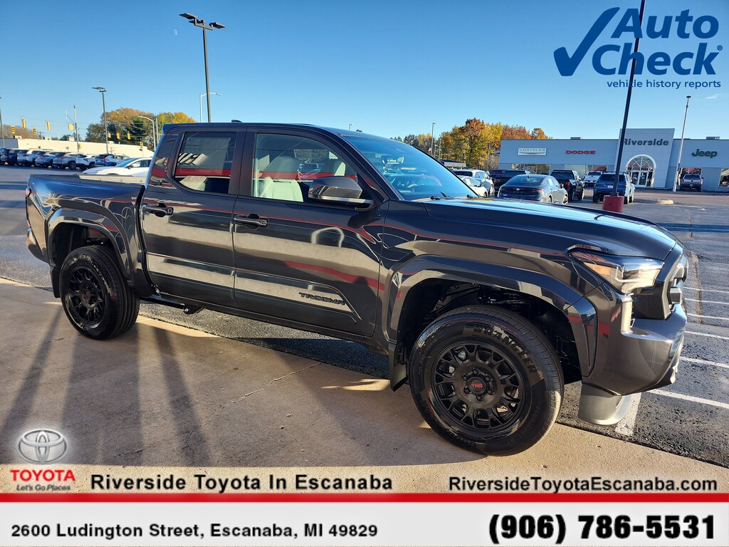 New 2025 Toyota Tacoma SR5 Truck Double Cab