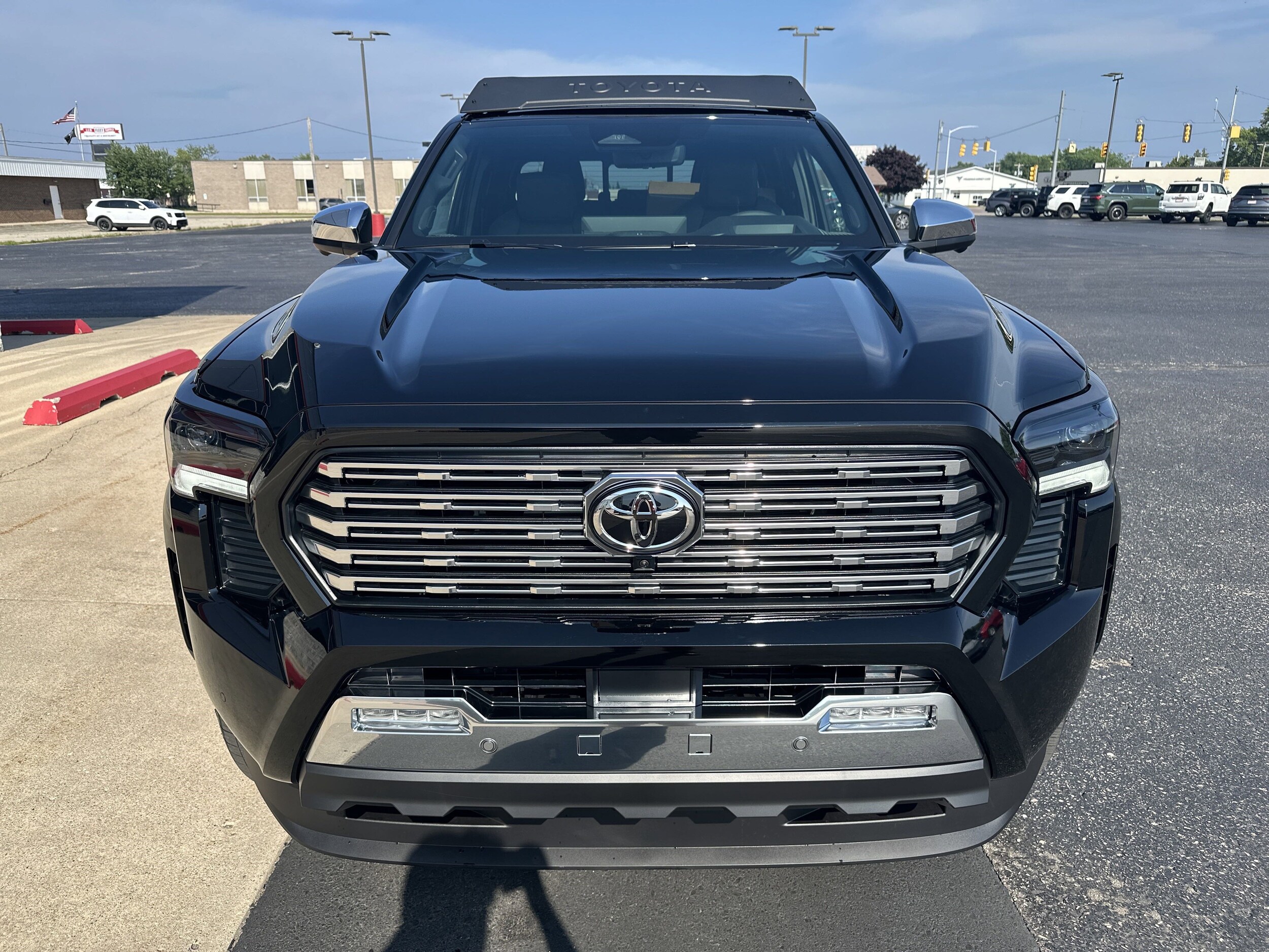 2025 Toyota Tacoma Limited photo 2