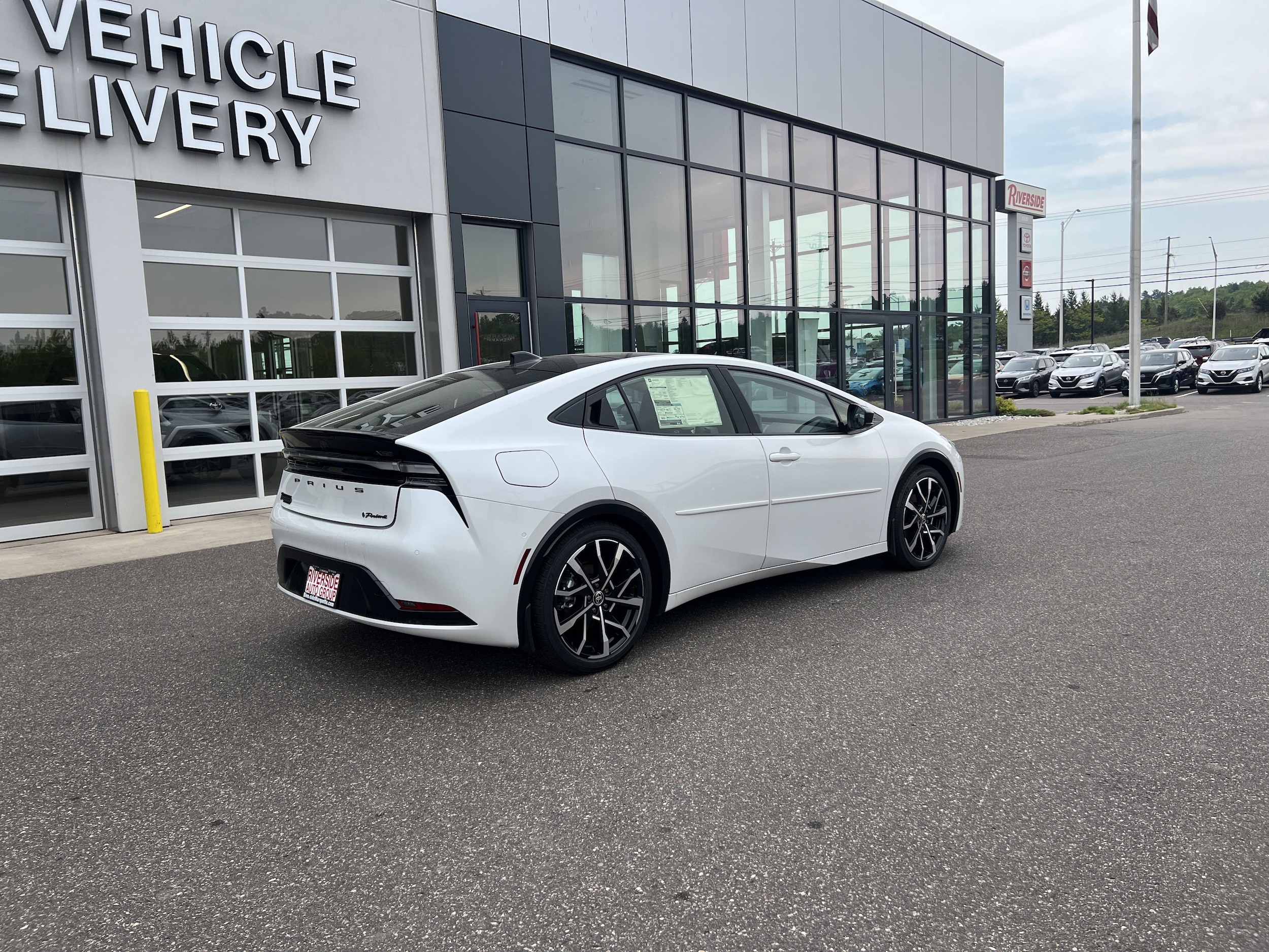 2024 Toyota Prius Prime XSE Premium - Photo 9