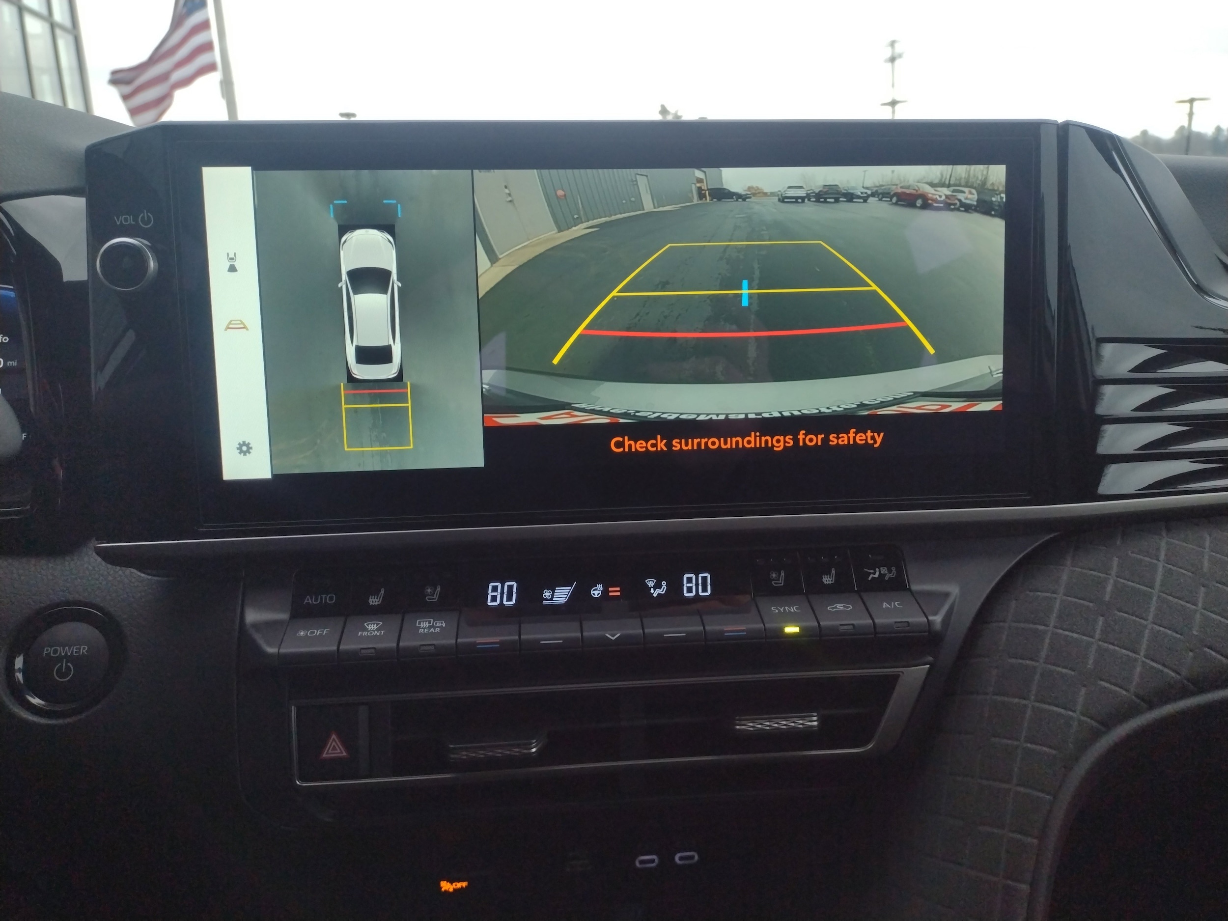 2026 Toyota Camry XLE - Photo 22