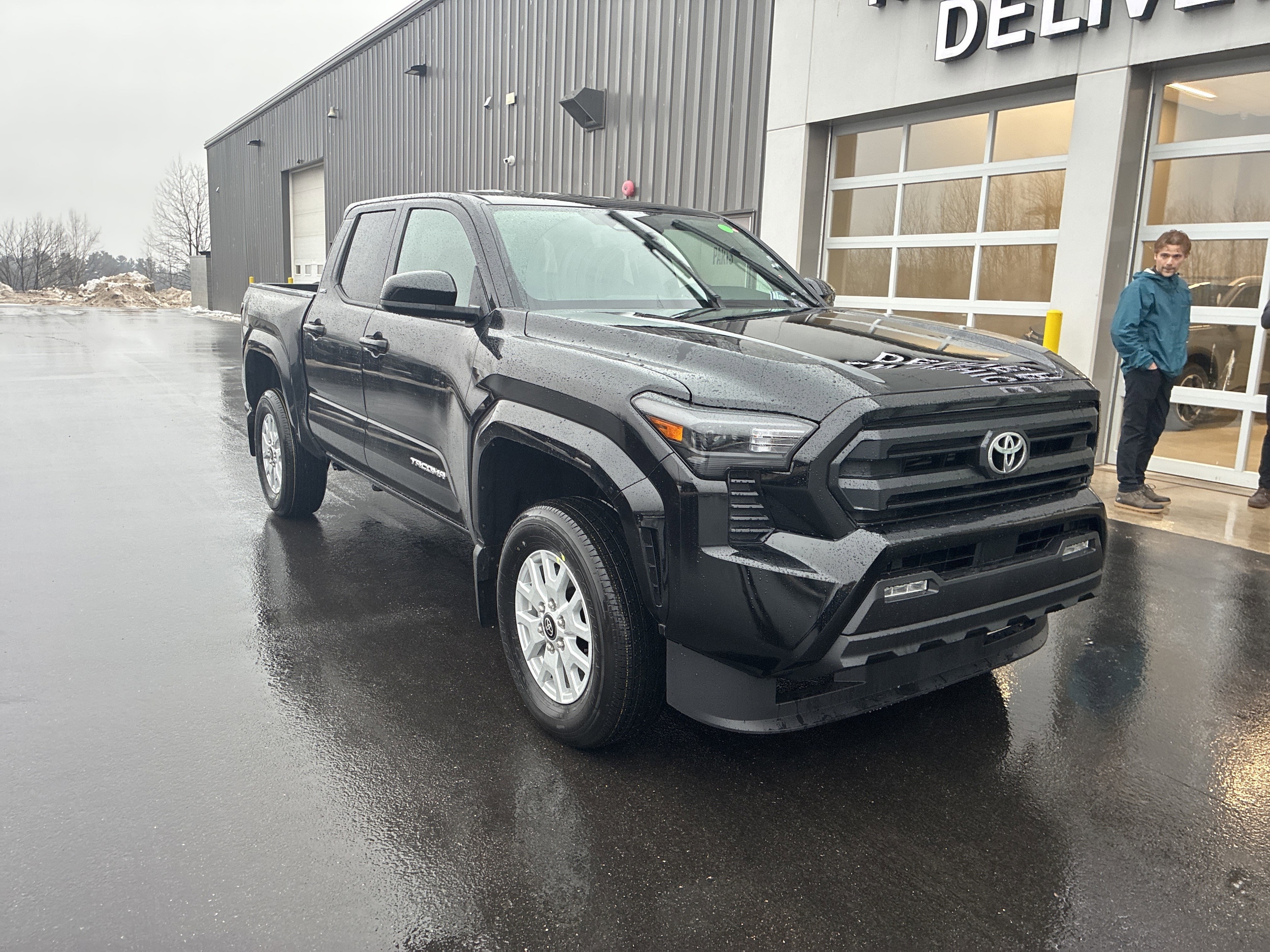2026 Toyota Tacoma SR5's photo