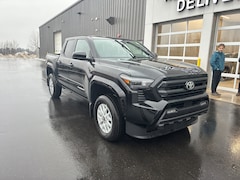 2026 Toyota Tacoma SR5 Double Cab 5 Bed AT