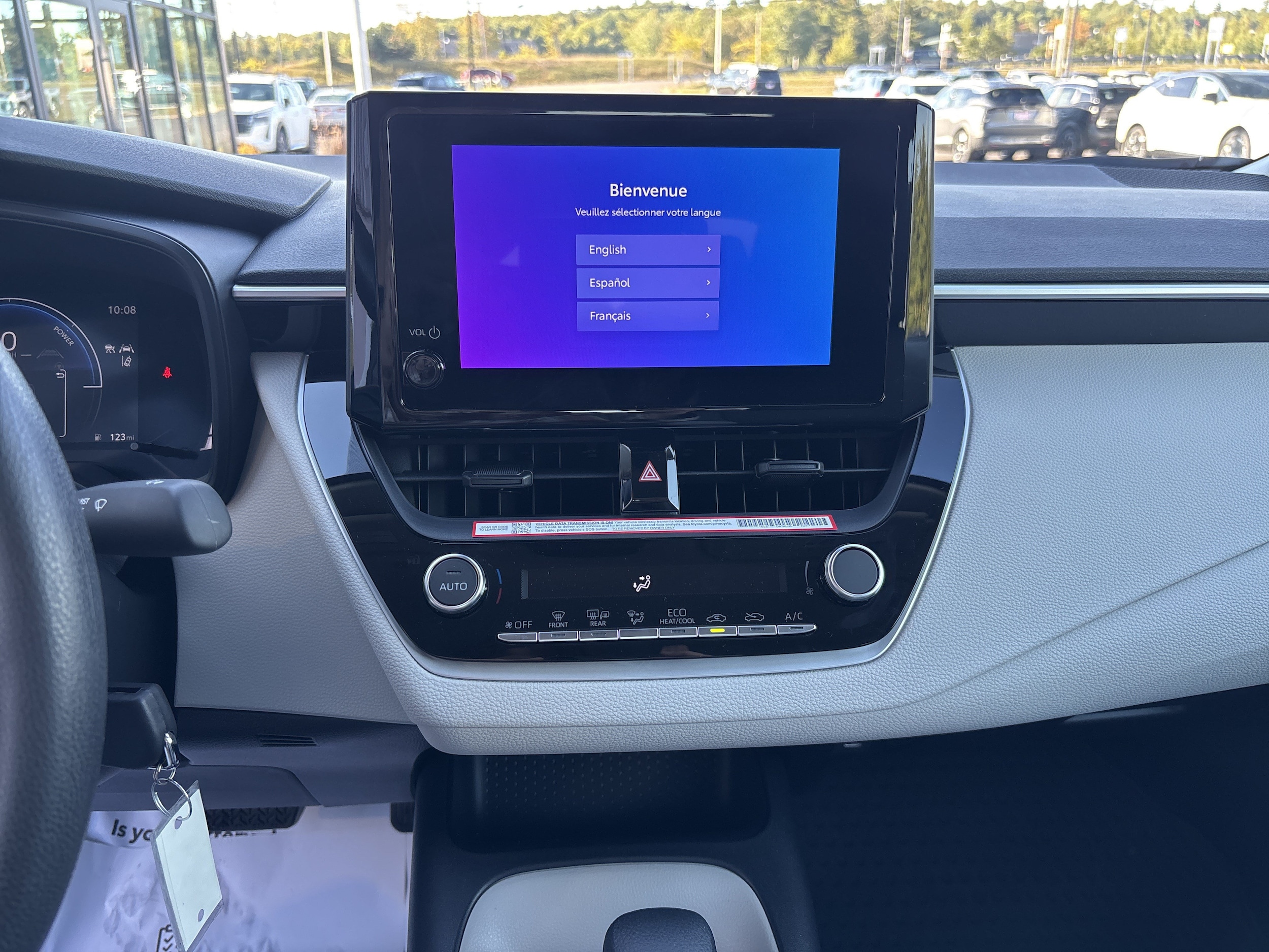 2026 Toyota Corolla LE - Photo 17