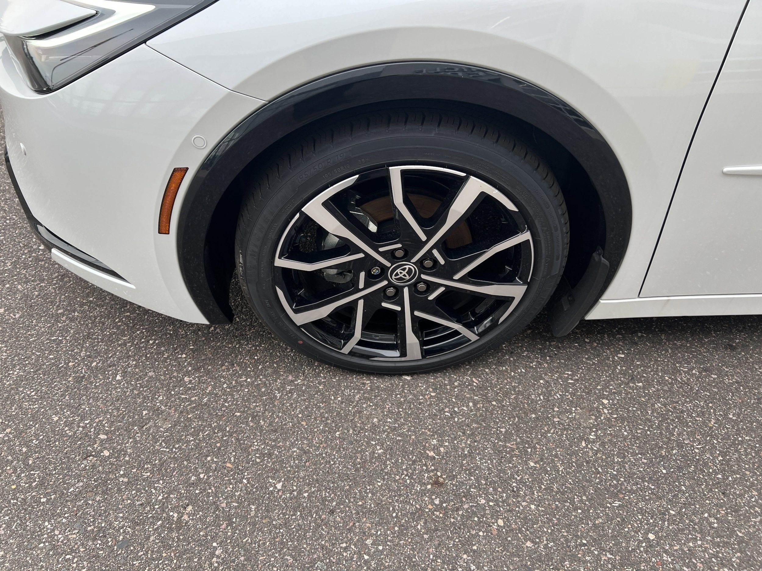 2024 Toyota Prius Prime XSE Premium - Photo 11